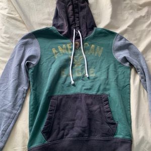 American Eagle Sweatshirt